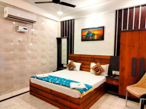 Hotel Nirmala Palace Ayodhya Near Ram Mandir and Hanuman Garhi - Fully Air -Conditioned with Restaurant Facilities - Best Hotel In City